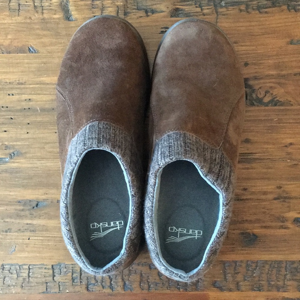 Like new danskos